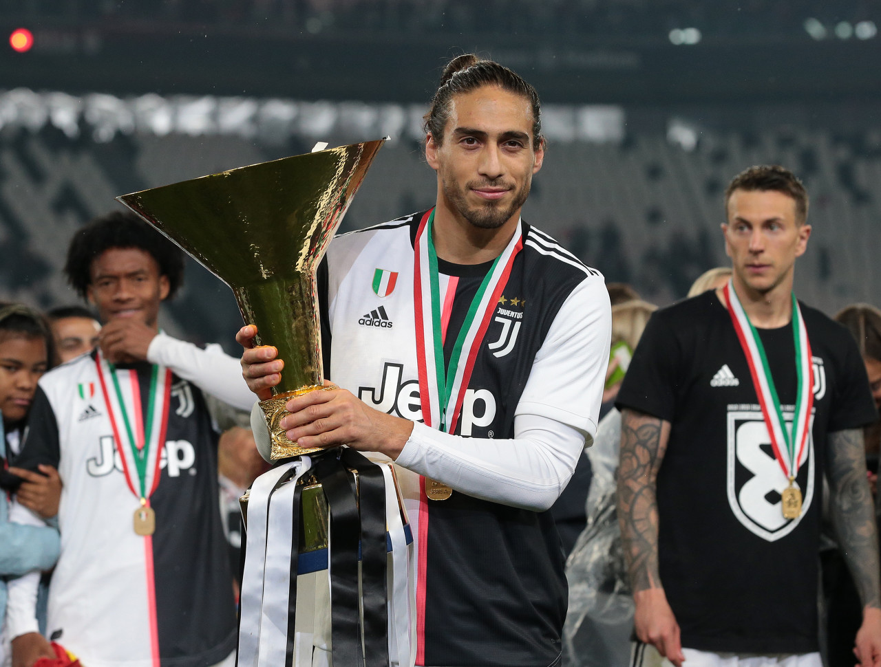 津媒：中超新赛季今日开战，本土教练有望“抢戏”