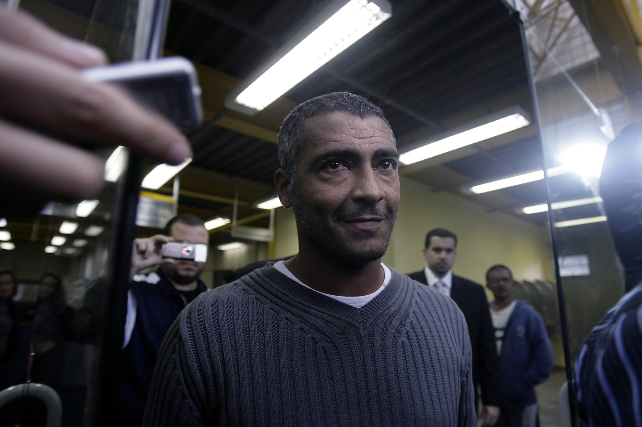 战神卡又来？伦纳德半场16分钟 15中8&三分6中2砍下20分4板